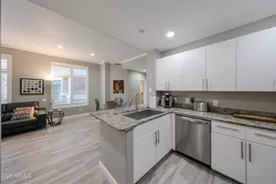 11640 N Tatum Blvd, Phoenix, AZ 85028 - Photo 14