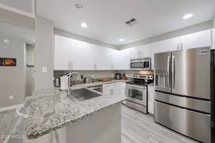 11640 N Tatum Blvd, Phoenix, AZ 85028 - Photo 12