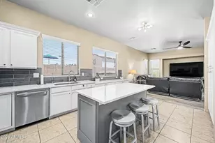 11017 W Washington St, Avondale, AZ 85323 - Photo 12