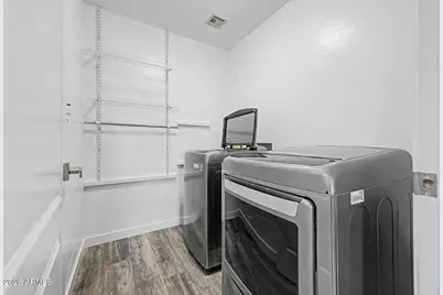 18293 W Elm Street, Surprise, AZ 85388 - Photo 32