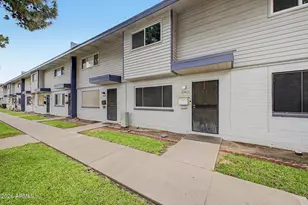 2541 W Rose Ln, Phoenix, AZ 85017 - Photo 2