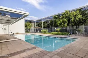 4401 N 40th St, Phoenix, AZ 85018 - Photo 24