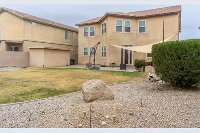 12217 W Daley Lane, Sun City, AZ 85373 - Photo 30