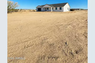33112 W Dobbins Road, Tonopah, AZ 85354 - Photo 2