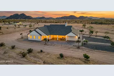 233 N Pettoshas Drive, Maricopa, AZ 85139 - Photo 4