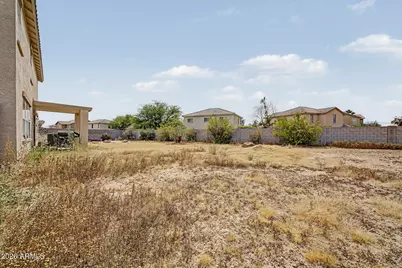 4804 S 25th Drive, Phoenix, AZ 85041 - Photo 32