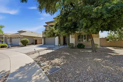 7238 N 88th Lane, Glendale, AZ 85305 - Photo 2