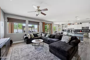 7238 N 88th Ln, Glendale, AZ 85305 - Photo 10