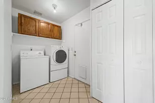 3054 W Tierra Buena Ln, Phoenix, AZ 85053 - Photo 32
