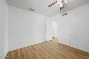 3054 W Tierra Buena Ln, Phoenix, AZ 85053 - Photo 30