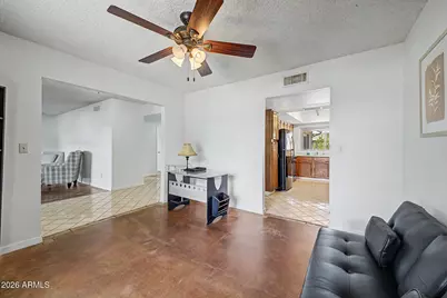 3054 W Tierra Buena Lane, Phoenix, AZ 85053 - Photo 8