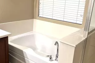 16210 N 22nd Ln, Phoenix, AZ 85023 - Photo 18