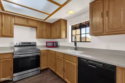 8344 N 21st Drive #I204, Phoenix, AZ 85021 - Photo 6