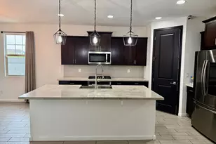 11002 W Marguerite Ave, Tolleson, AZ 85353 - Photo 4