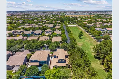 3822 E Comstock Drive, Gilbert, AZ 85296 - Photo 4