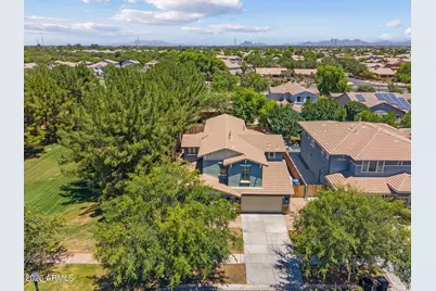 3822 E Comstock Drive, Gilbert, AZ 85296 - Photo 2