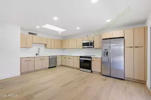 8608 E Whitton Ave, Scottsdale, AZ 85251 - Photo 6