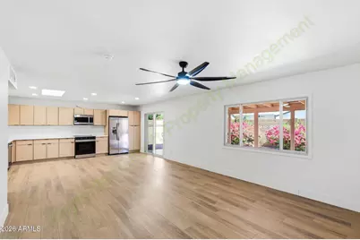 8608 E Whitton Avenue, Scottsdale, AZ 85251 - Photo 4