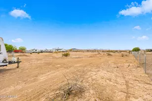 33201 W Siesta Way, Tonopah, AZ 85354 - Photo 30