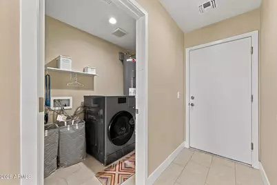 33201 W Siesta Way, Tonopah, AZ 85354 - Photo 8