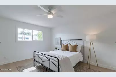 233 E Ellis Drive, Tempe, AZ 85282 - Photo 10