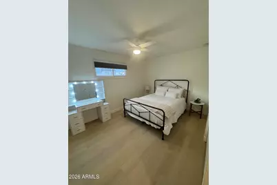 233 E Ellis Drive, Tempe, AZ 85282 - Photo 8