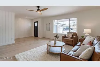 233 E Ellis Drive, Tempe, AZ 85282 - Photo 2