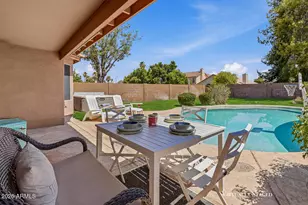 315 W Kelton Ln, Phoenix, AZ 85023 - Photo 32