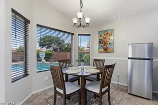 315 W Kelton Ln, Phoenix, AZ 85023 - Photo 14