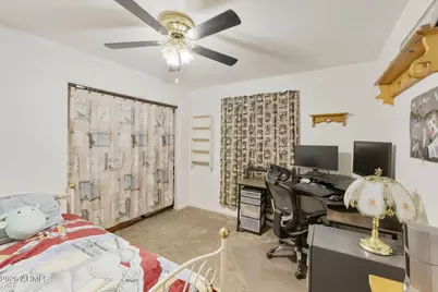 538 E Friar Avenue, Apache Junction, AZ 85119 - Photo 10