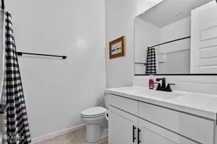 19580 W Edgemont Ave, Buckeye, AZ 85396 - Photo 24