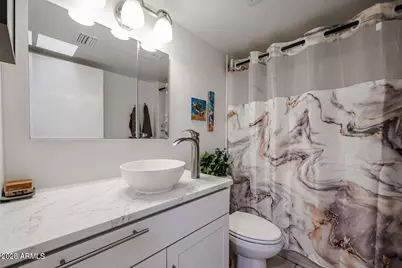 194 E Laguna Drive E, Litchfield Park, AZ 85340 - Photo 8