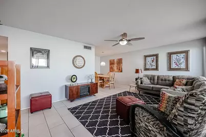 194 E Laguna Drive E, Litchfield Park, AZ 85340 - Photo 14