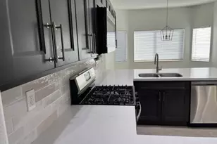 22029 N Golf Club Dr, Sun City West, AZ 85375 - Photo 6