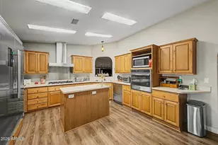 16001 N 70th Dr, Peoria, AZ 85382 - Photo 12