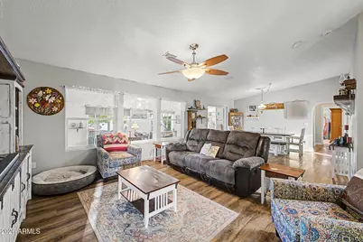 16001 N 70th Drive, Peoria, AZ 85382 - Photo 6