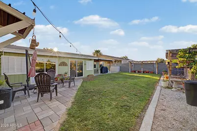 16001 N 70th Drive, Peoria, AZ 85382 - Photo 36