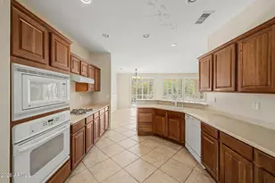 20480 N Canyon Whisper Dr, Surprise, AZ 85387 - Photo 12