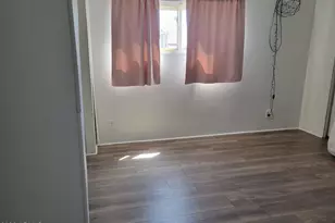 8401 N 67th Ave, Glendale, AZ 85302 - Photo 20