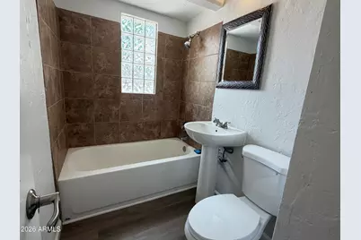 2221 E Osborn Road, Phoenix, AZ 85016 - Photo 8