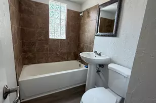 2221 E Osborn Rd, Phoenix, AZ 85016 - Photo 8