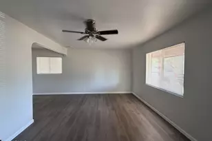 2221 E Osborn Rd, Phoenix, AZ 85016 - Photo 4