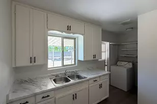 2221 E Osborn Rd, Phoenix, AZ 85016 - Photo 2