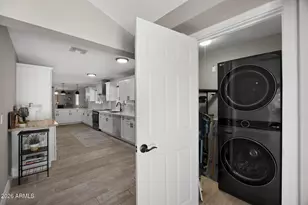 2609 N 28th St, Phoenix, AZ 85008 - Photo 10