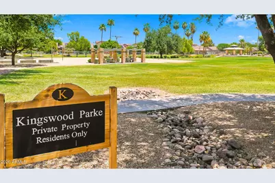 15086 W Heritage Oak Way, Surprise, AZ 85374 - Photo 2