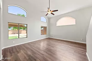 15086 W Heritage Oak Way, Surprise, AZ 85374 - Photo 8