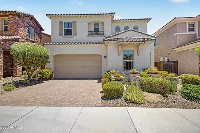 3251 E Bryce Lane, Phoenix, AZ 85050 - Photo 2