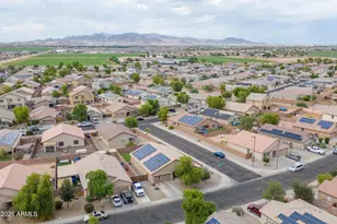 25404 W Fremont Ct, Buckeye, AZ 85326 - Photo 4