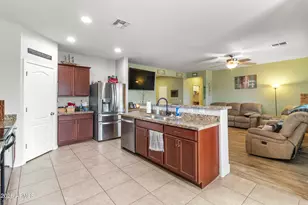 25404 W Fremont Ct, Buckeye, AZ 85326 - Photo 24