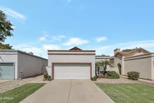 562 S Danyell Dr, Chandler, AZ 85225 - Photo 1